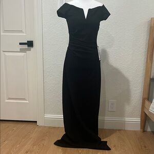 Elegant Black Off-Shoulder Floor Length Evening Dress